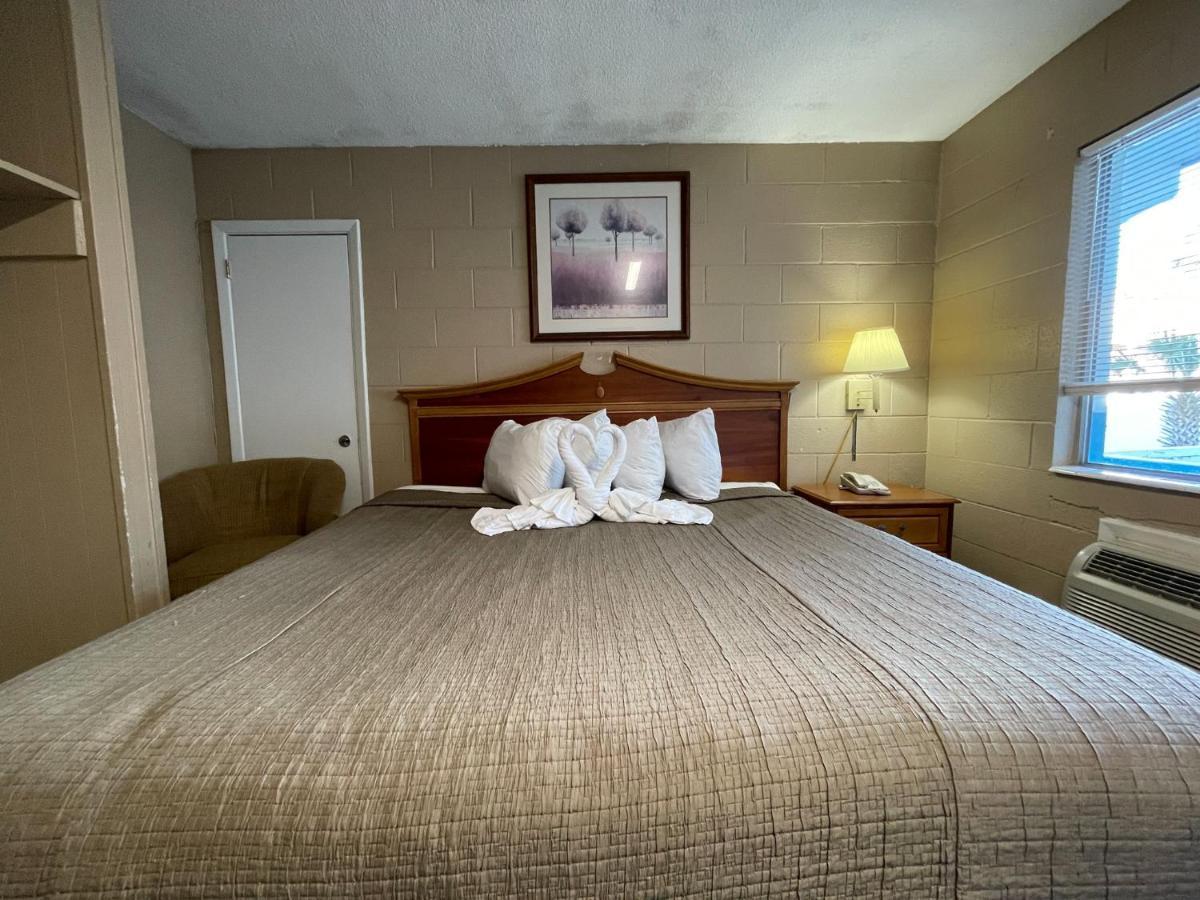 Polynesian Oceanfront Hotel Myrtle Beach Exterior foto